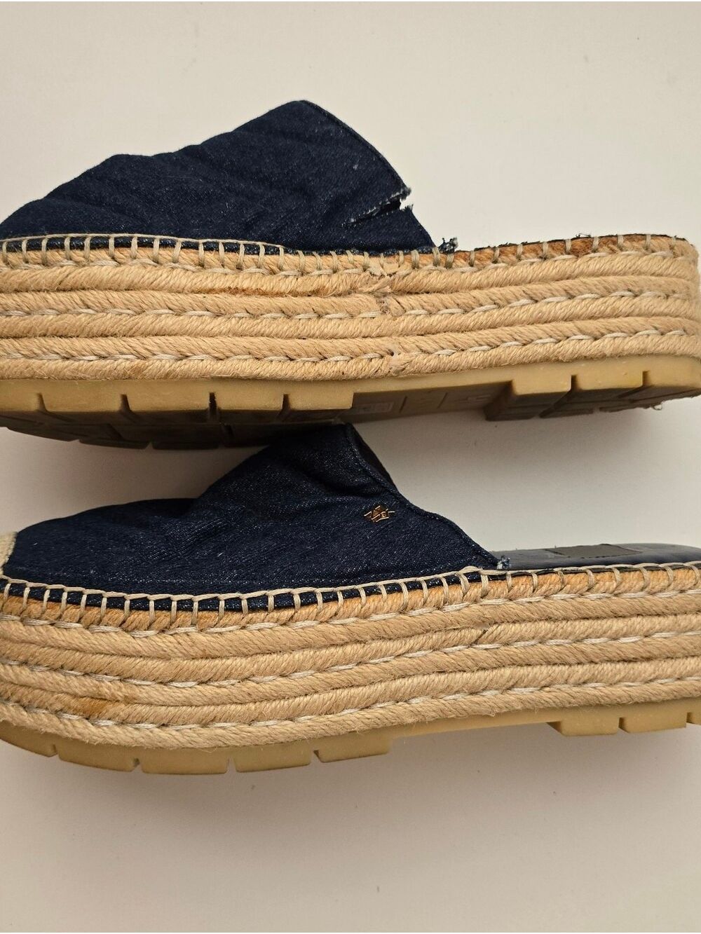 DKNY Ricki Espadrille Flatform Mules in Denim Navy Blue Size 9 - Picture 9 of 13